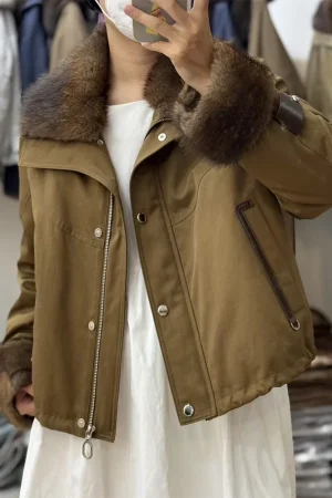 2025 Winter Warm Women Goose Down Jackets Natural Real Muskrat Fur Collar Cuff Female Outwear Coats Puffer Jackets